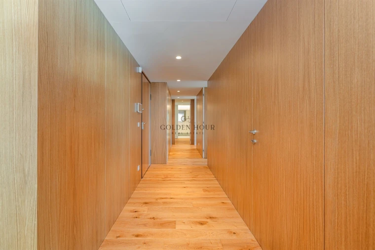 Apartamento T4 para Venda em Canidelo Foto 49