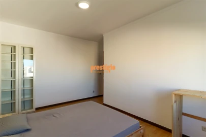 Apartamento T1 para Arrendamento em Braga (Maximinos, Sé e Cividade)