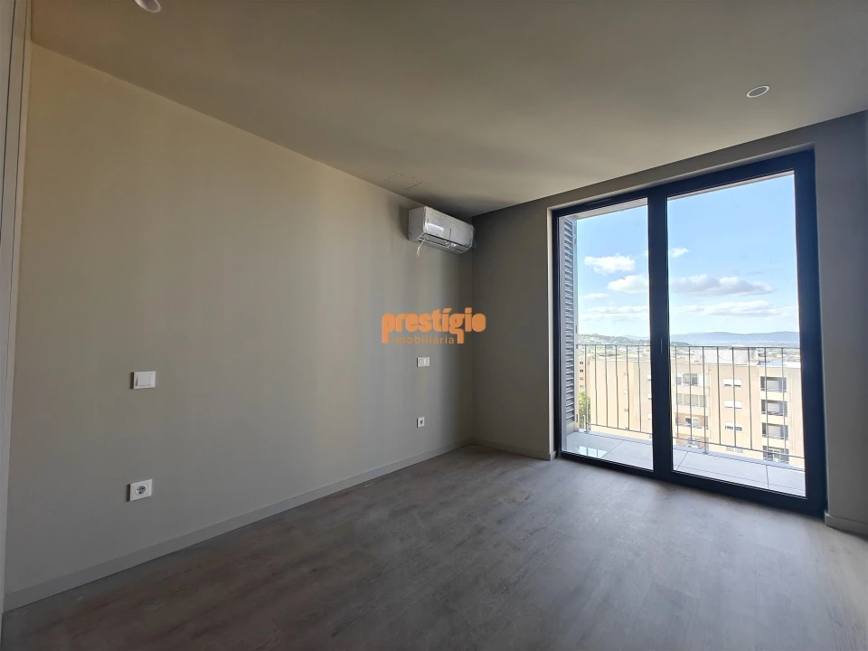 Apartamento T1 para Venda em Real, Dume e Semelhe Foto 7