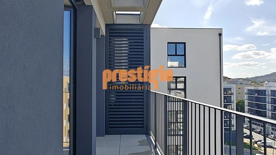 Apartamento T1 para Venda em Real, Dume e Semelhe
