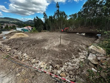 Moradia T3 para Venda em Estorãos