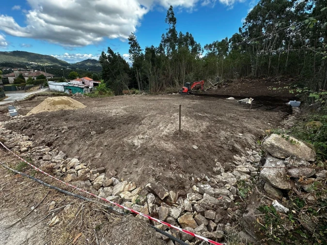 Moradia T3 para Venda em Estorãos Foto 11