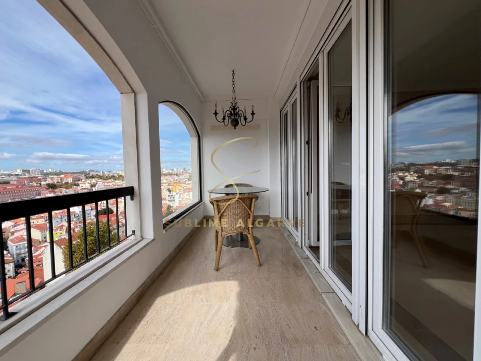 Apartamento T2 para Venda em São Vicente Foto 3