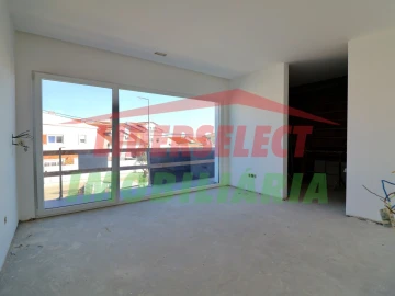 Moradia T4 para Venda em Silveira