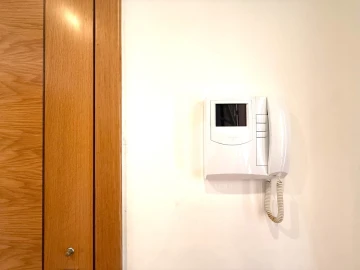 Apartamento T2 para Venda em Quelfes