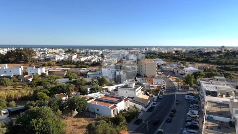 Apartamento T2 para Venda em Quelfes