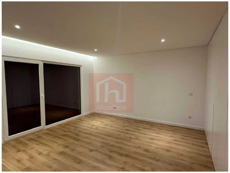 Apartamento T3 para Venda em Montijo e Afonsoeiro Foto 5