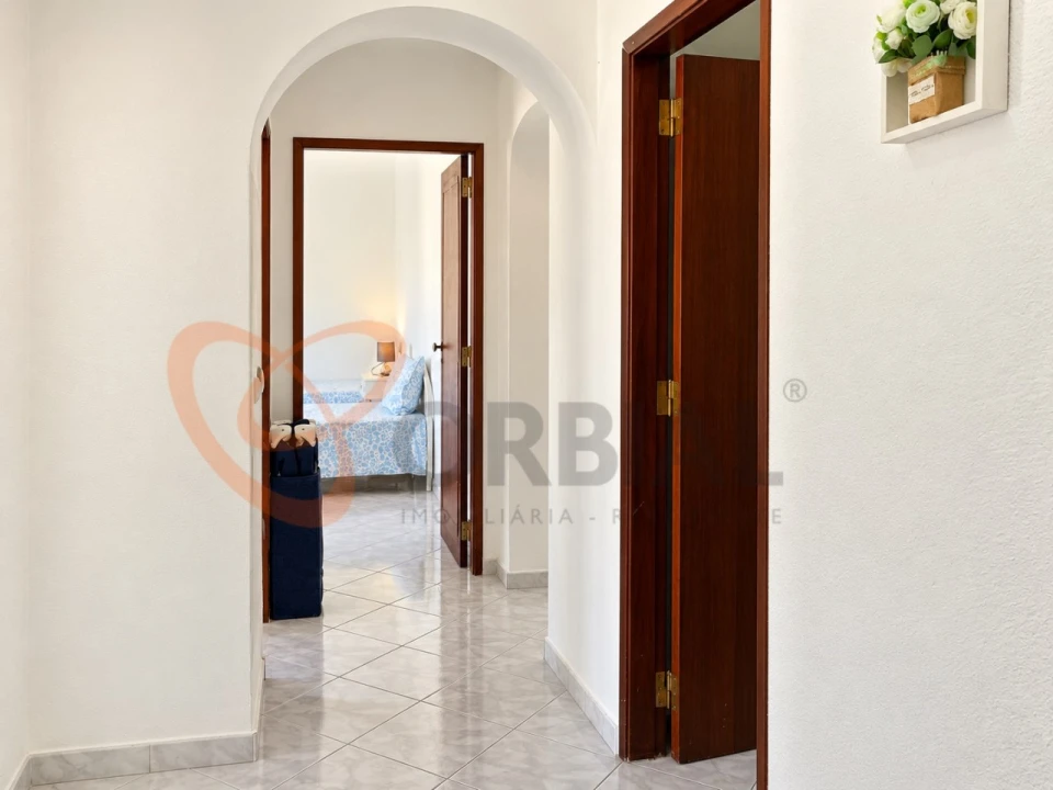Apartamento T2 para Venda em Albufeira e Olhos de Água Foto 6