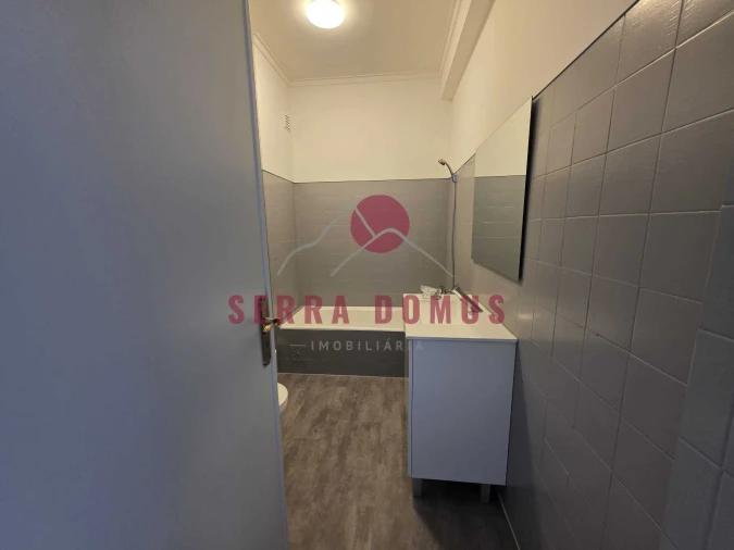 Apartamento T2 para Venda em Algueirão-Mem Martins Foto 6