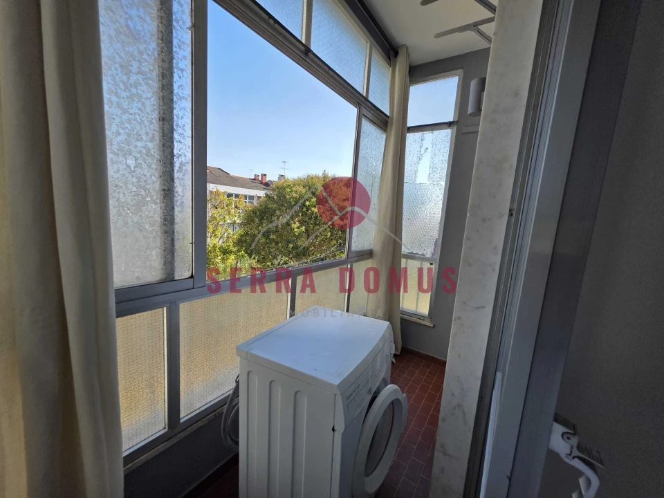 Apartamento T2 para Venda em Algueirão-Mem Martins Foto 16