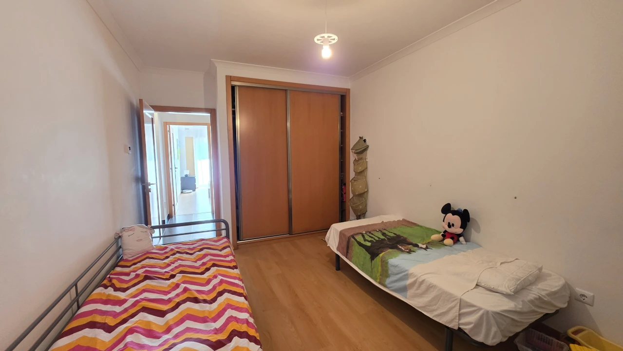 Apartamento T3 para Venda em Atouguia da Baleia Foto 17