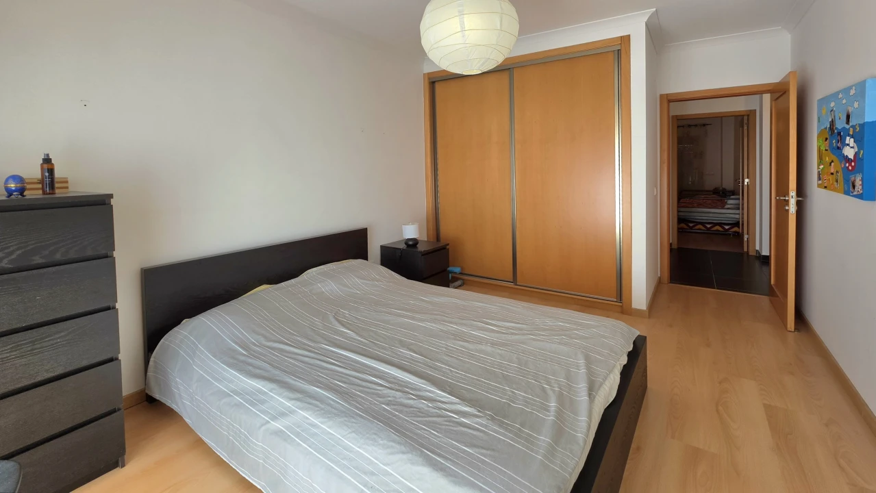 Apartamento T3 para Venda em Atouguia da Baleia Foto 13