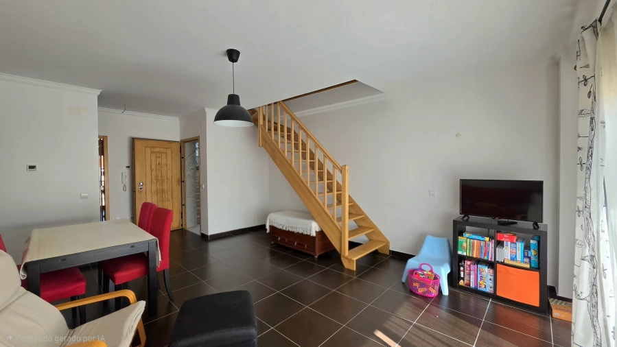 Apartamento T3 para Venda em Atouguia da Baleia Foto 3