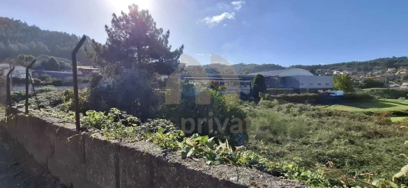 Terreno para Venda em Vilarinho