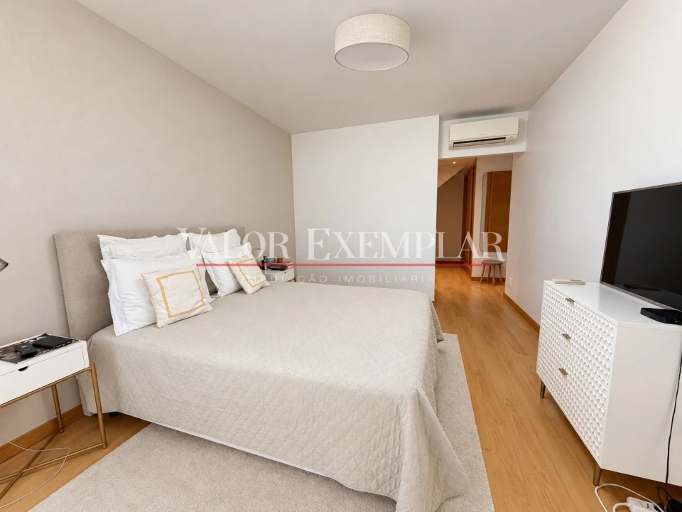 Apartamento T3 para Venda em Alcochete Foto 3