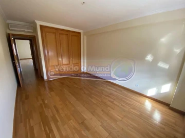 Apartamento T3 para Venda em Samora Correia