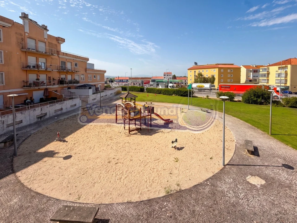 Apartamento T3 para Venda em Samora Correia Foto 10