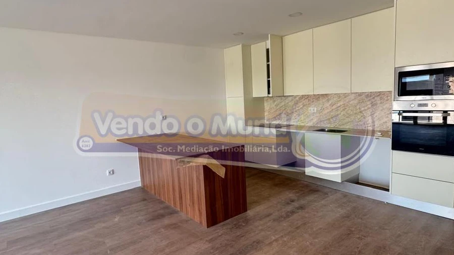 Apartamento T3 para Venda em Benavente