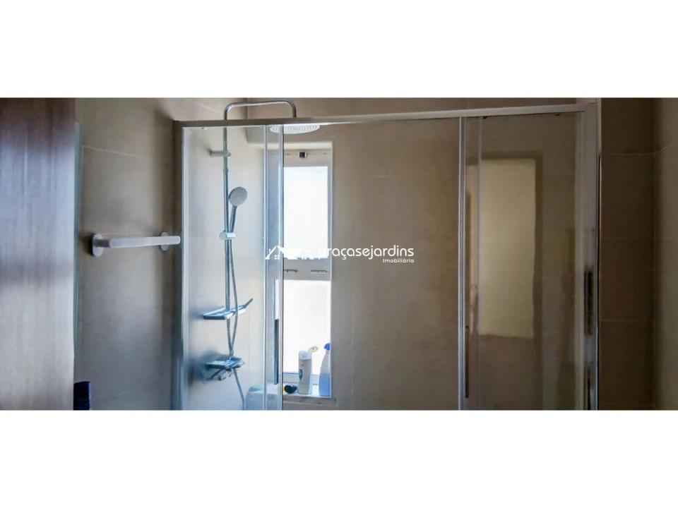 Apartamento T2 para Venda em Coimbrão Foto 10