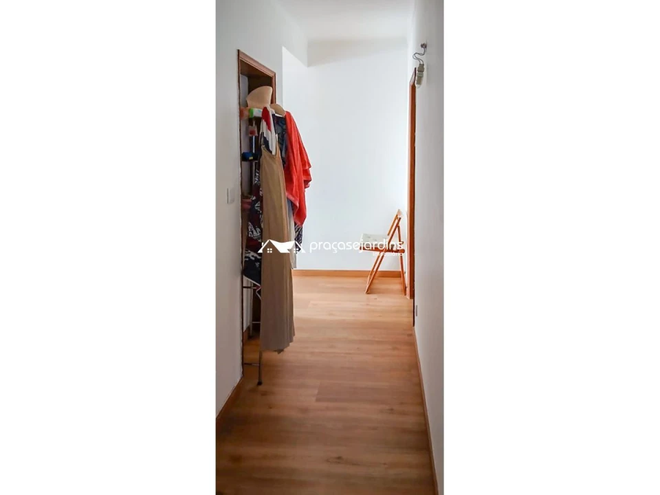 Apartamento T2 para Venda em Coimbrão Foto 8