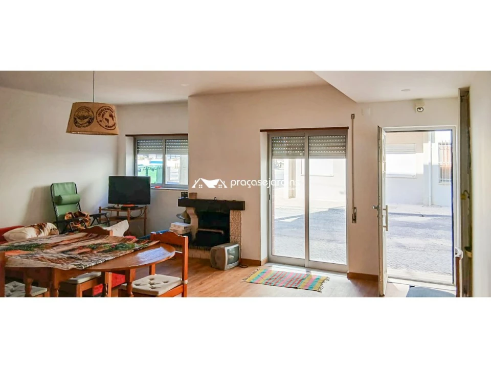 Apartamento T2 para Venda em Coimbrão Foto 9