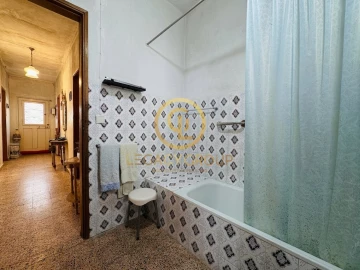 Moradia T2 para Venda em Loule (São Clemente)