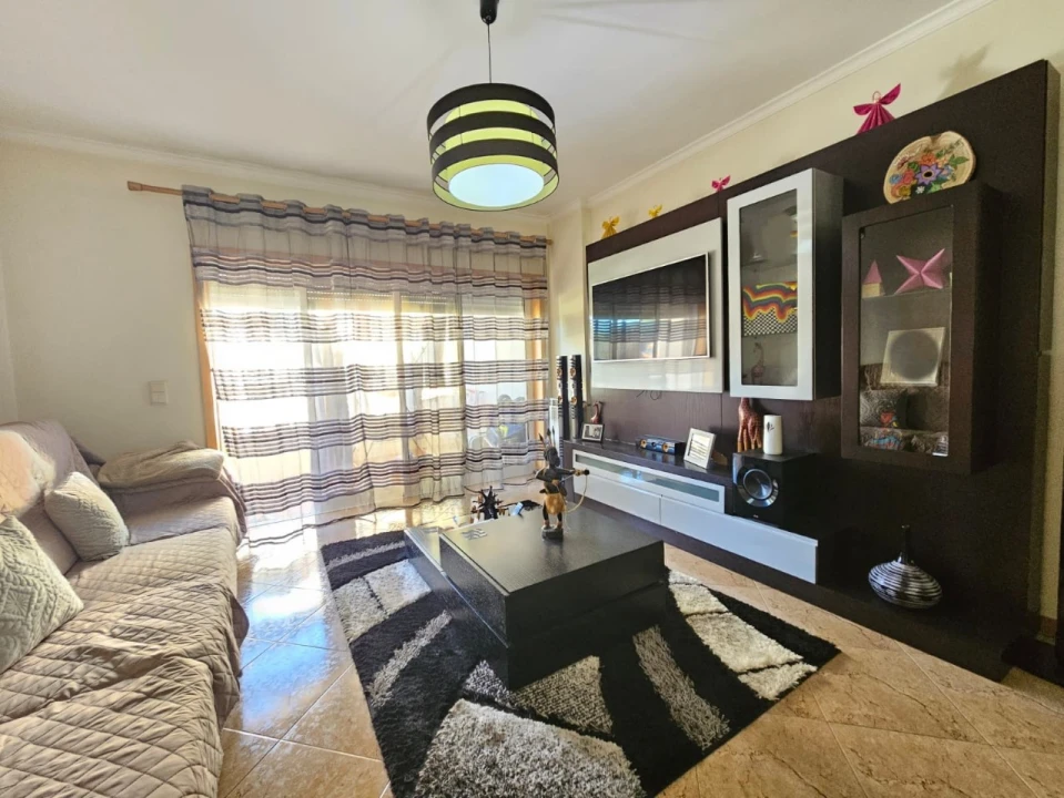 Apartamento T2 para Venda em Vila Nova de Famalicão e Calendário Foto 4