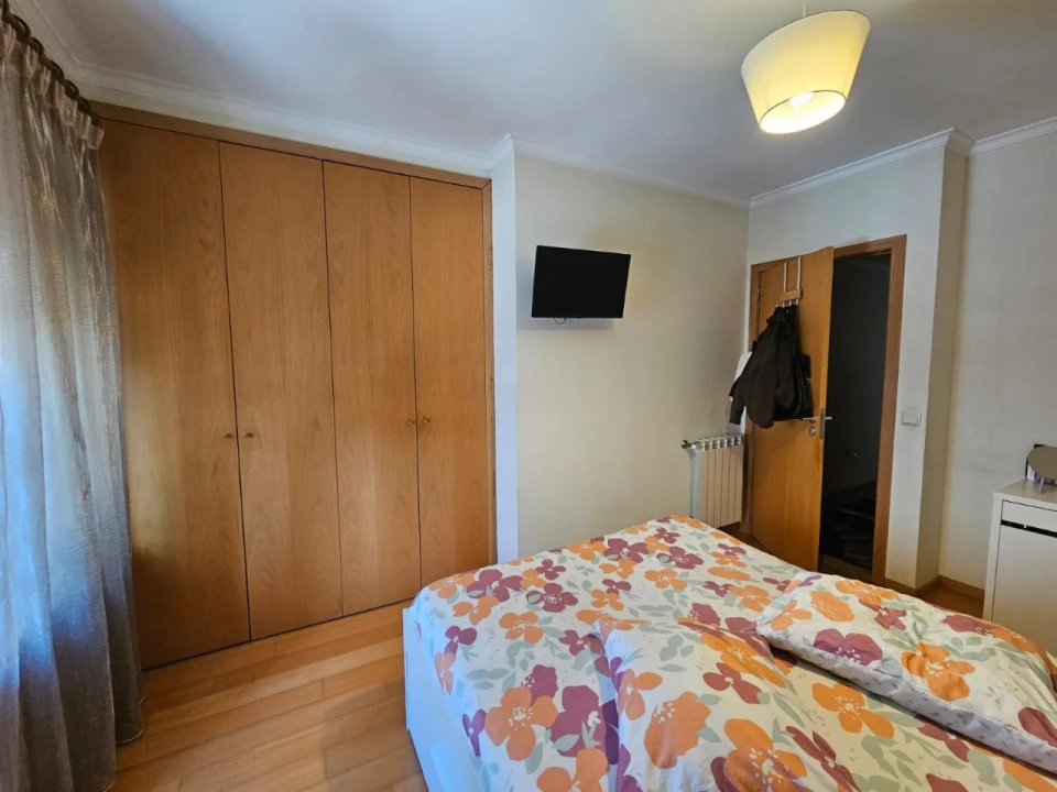Apartamento T2 para Venda em Vila Nova de Famalicão e Calendário Foto 28