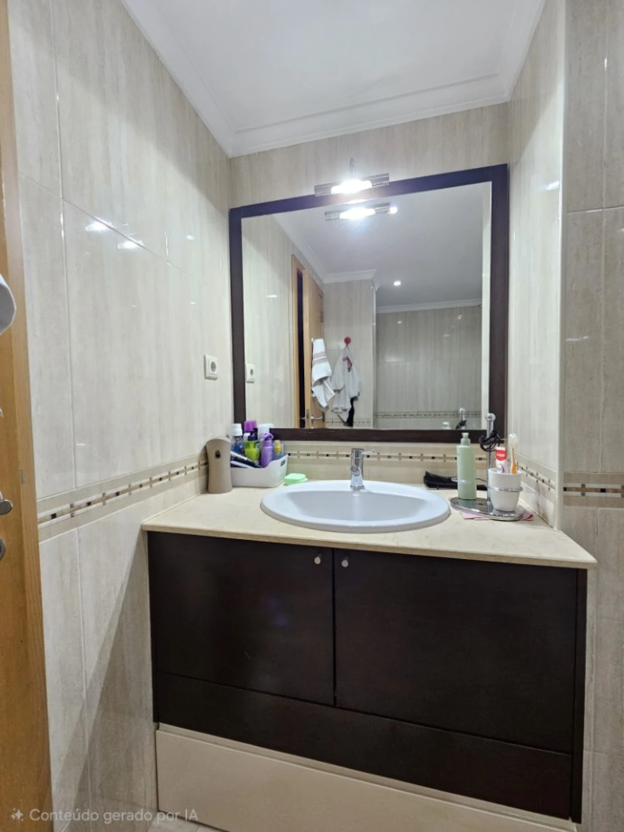 Apartamento T2 para Venda em Vila Nova de Famalicão e Calendário Foto 40