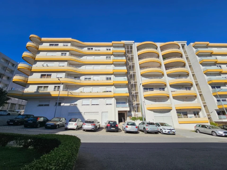 Apartamento T2 para Venda em Vila Nova de Famalicão e Calendário Foto 53