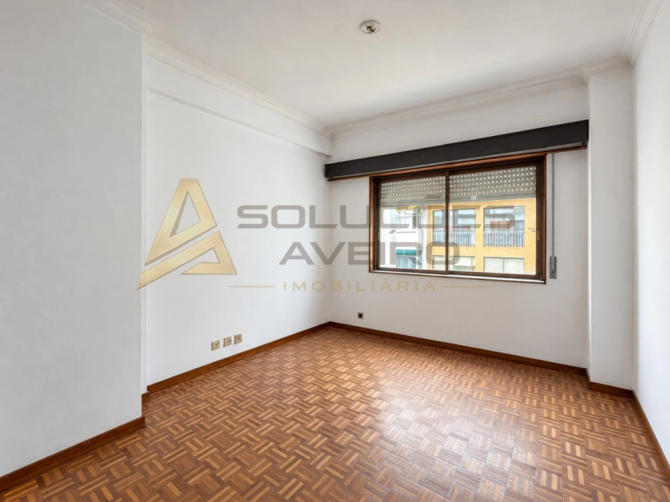 Apartamento T3 para Venda em Glória e Vera Cruz Foto 23