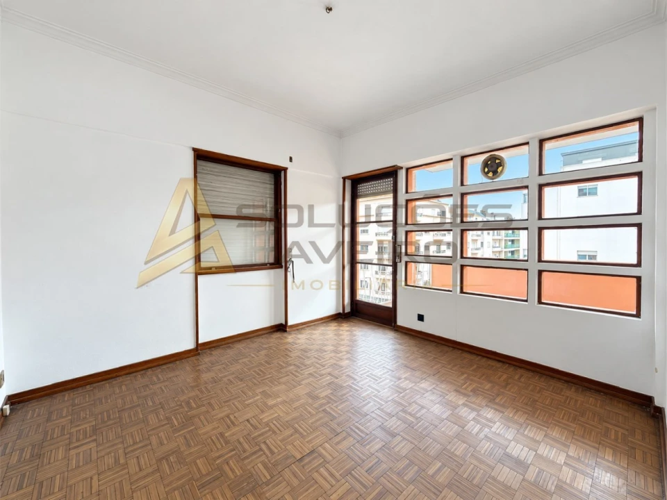 Apartamento T3 para Venda em Glória e Vera Cruz Foto 25