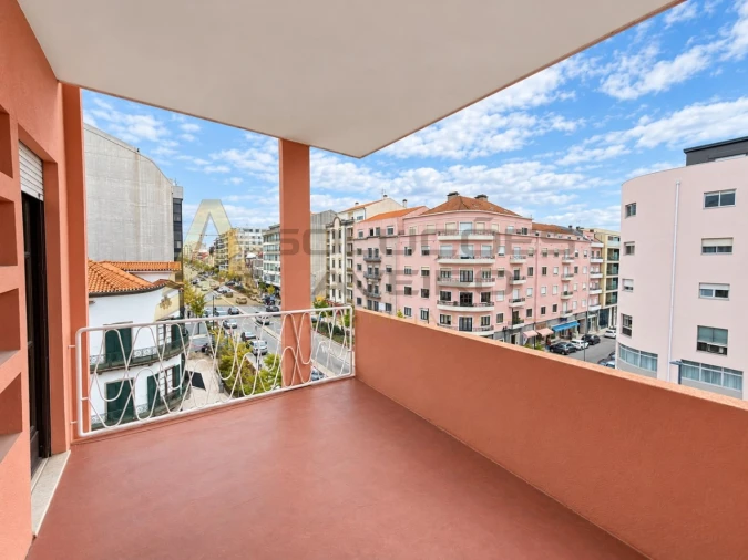 Apartamento T3 para Venda em Glória e Vera Cruz Foto 2