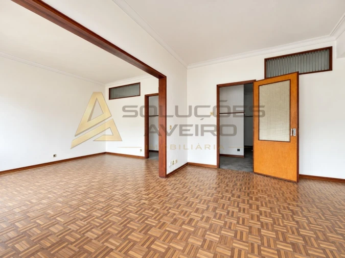 Apartamento T3 para Venda em Glória e Vera Cruz Foto 12