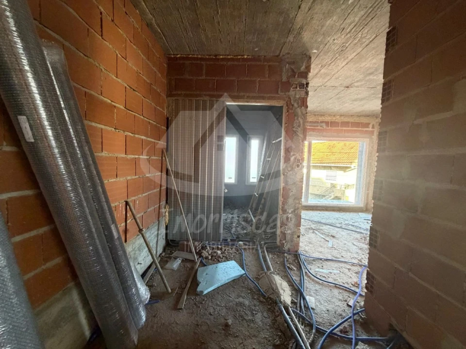 Moradia T3 para Venda em Santa Iria de Azoia, São João da Talha e Bobadela Foto 36
