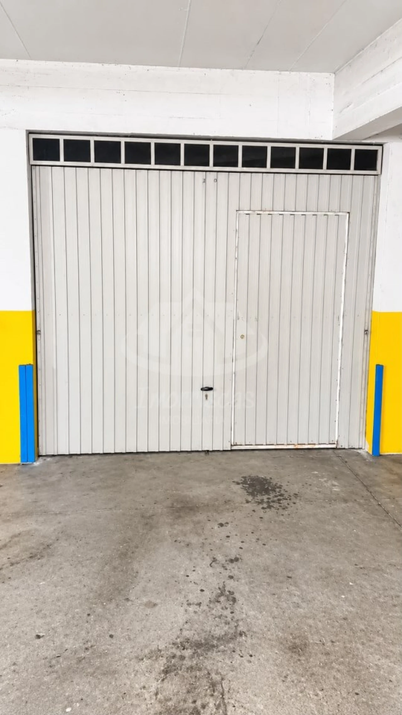 Garagem para Venda em Vialonga Foto 2