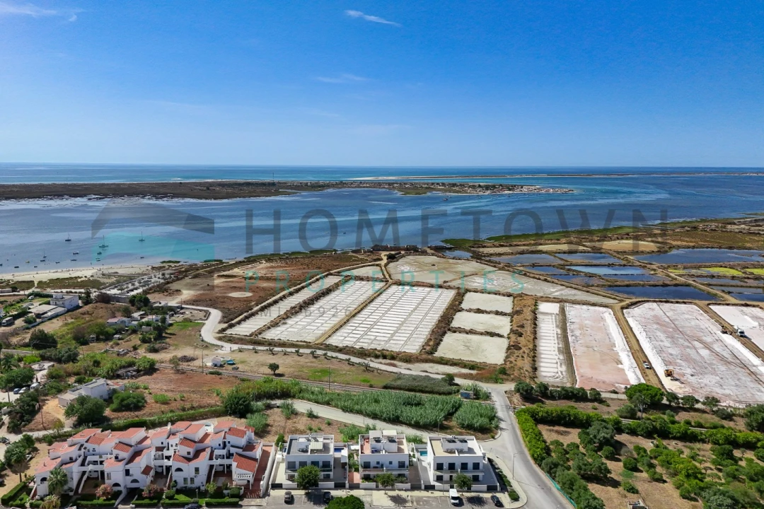 Moradia T3 para Venda em Odiaxere Foto 6