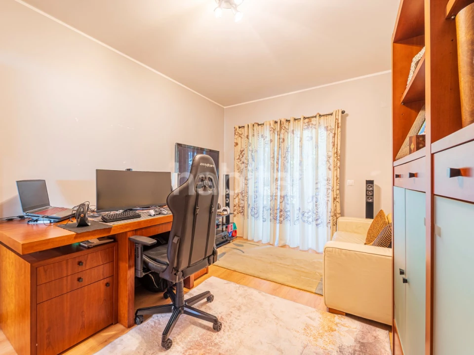 Apartamento T4 para Venda em Alto do Seixalinho, Santo André e Verderena Foto 25