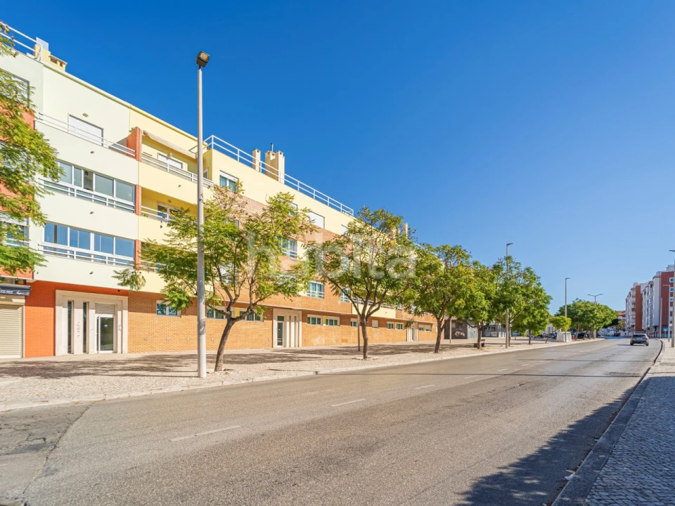 Apartamento T4 para Venda em Alto do Seixalinho, Santo André e Verderena Foto 47