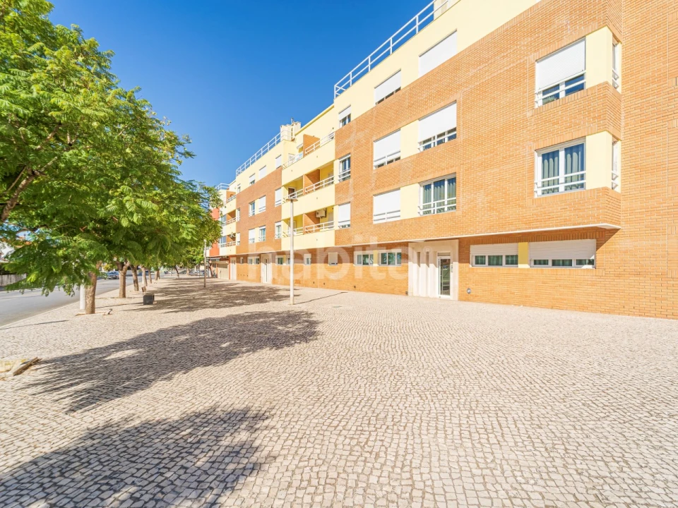 Apartamento T4 para Venda em Alto do Seixalinho, Santo André e Verderena Foto 48