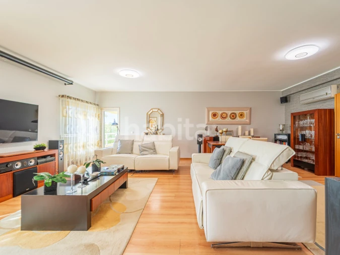 Apartamento T4 para Venda em Alto do Seixalinho, Santo André e Verderena Foto 8
