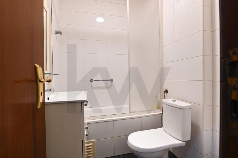 Apartamento T1 para Venda em Penha de França Foto 8
