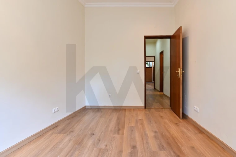 Apartamento T1 para Venda em Penha de França Foto 3