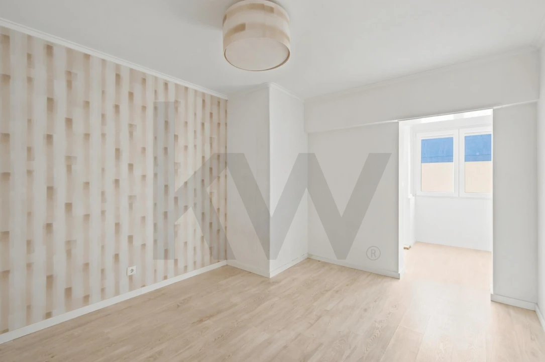 Apartamento T2 para Venda em Algés, Linda-A-Velha e Cruz Quebrada-Dafundo Foto 12