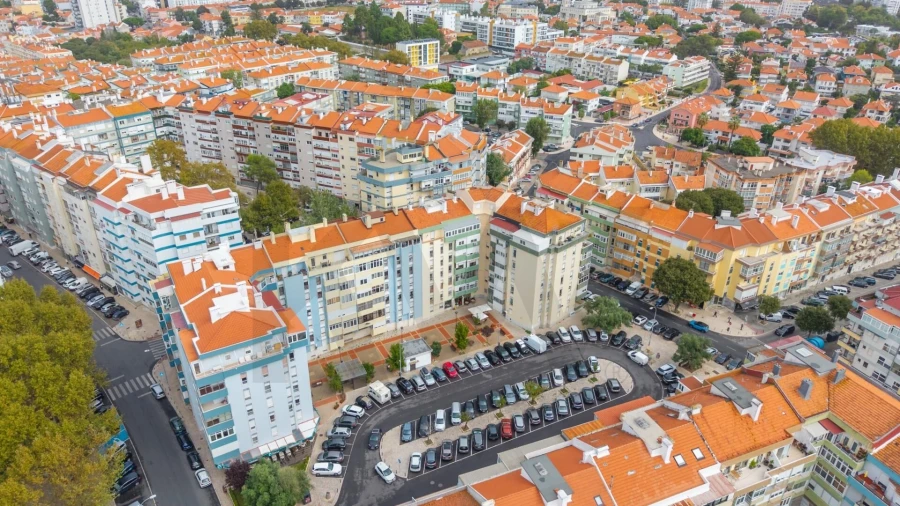 Apartamento T2 para Venda em Algés, Linda-A-Velha e Cruz Quebrada-Dafundo Foto 32