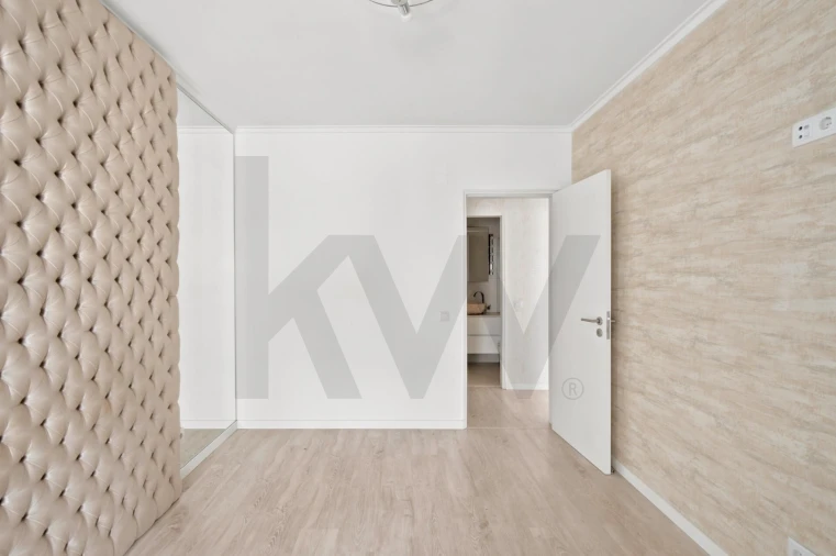 Apartamento T2 para Venda em Algés, Linda-A-Velha e Cruz Quebrada-Dafundo Foto 21