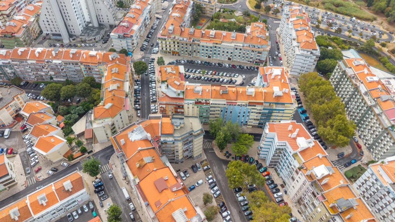Apartamento T2 para Venda em Algés, Linda-A-Velha e Cruz Quebrada-Dafundo Foto 35