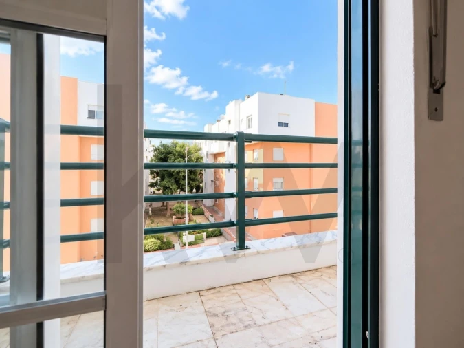 Apartamento T2 para Venda em Quinta do Conde Foto 18