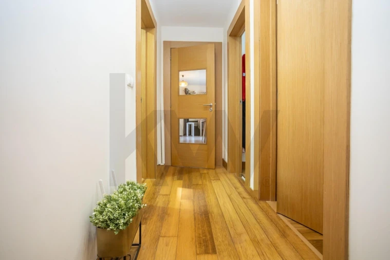 Apartamento T3 para Venda em Amora Foto 8