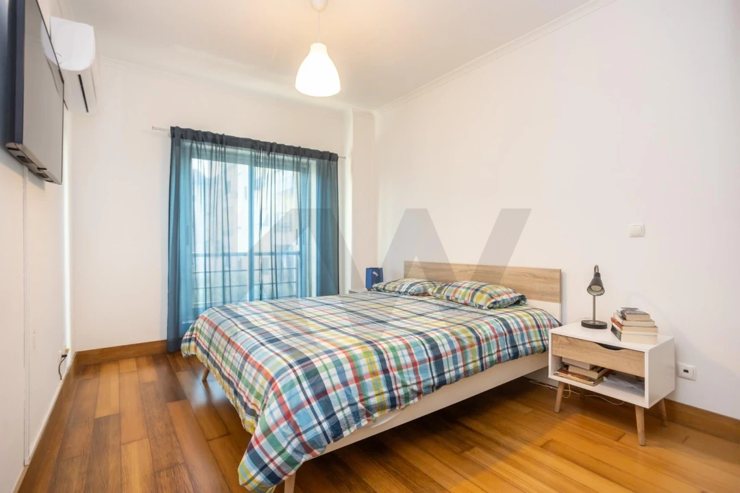 Apartamento T3 para Venda em Amora Foto 9